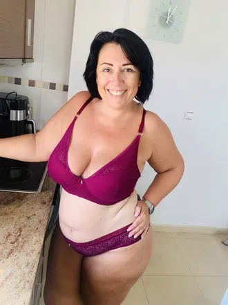 OnlyFans cuenta lucymay09 avatar 1
