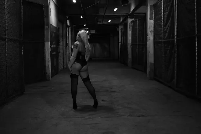 OnlyFans cuenta thatblondenurse66 header 2