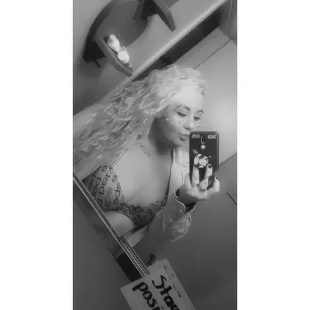OnlyFans cuenta daddyslilslur_98 avatar 1