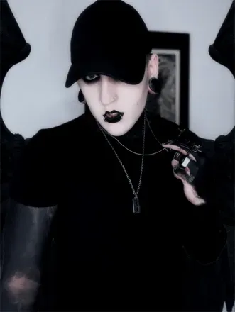 OnlyFans account  coffincreep13 avatar 1