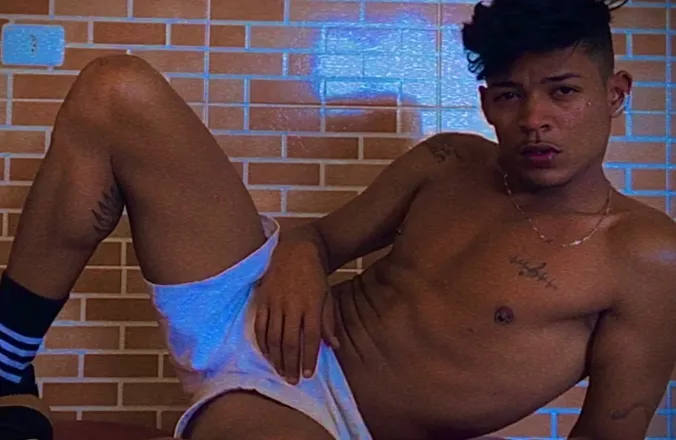 OnlyFans cuenta eurapha19 header 2