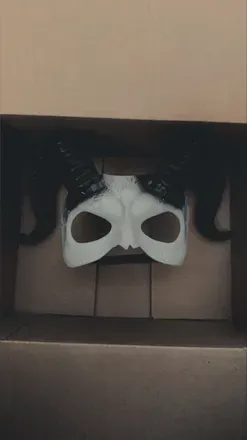 OnlyFans cuenta maskwithhornss avatar 1
