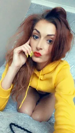 OnlyFans cuenta naughtyknickernina avatar 1