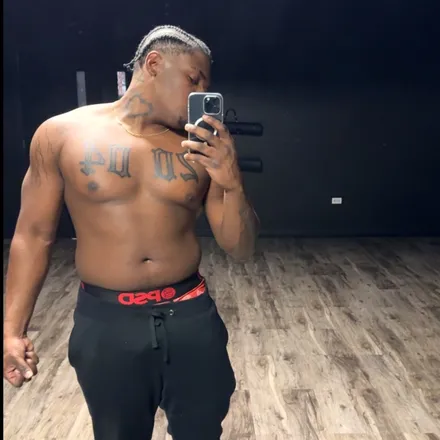 OnlyFans account  ktrunk4 header 2