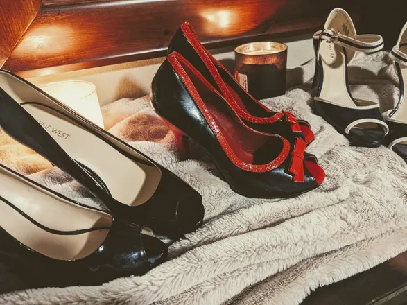 OnlyFans cuenta katykatfeets header 2
