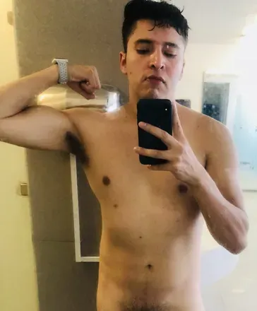OnlyFans cuenta clayallen07 header 2