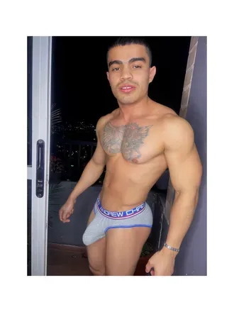 OnlyFans account  cesarnorena avatar 1