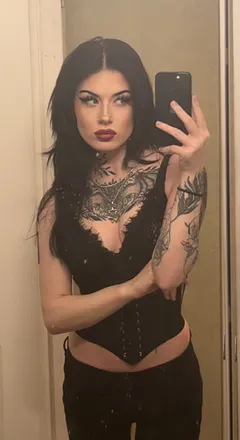 OnlyFans account  nxsedlorinz avatar 1