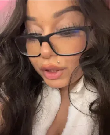 OnlyFans cuenta mylifeasbambii avatar 1