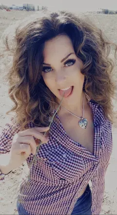 OnlyFans cuenta guitargurl.free avatar 1