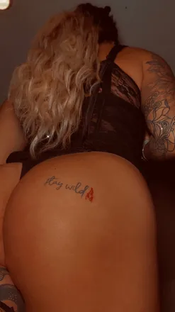 OnlyFans cuenta omlkaitlyn header 2