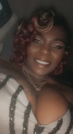 OnlyFans cuenta msjuicy2u avatar 1