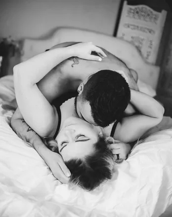 OnlyFans cuenta lawfullove header 2