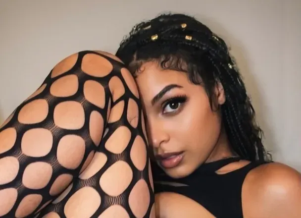OnlyFans of ohyesmonse