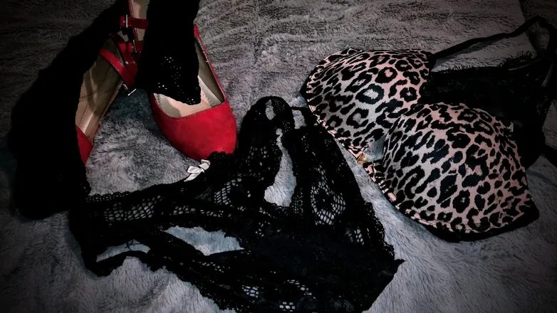 OnlyFans cuenta pinkypleasures header 2