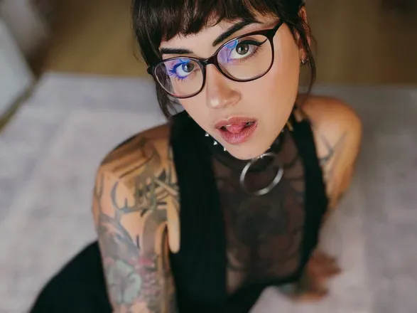 OnlyFans account  prunette avatar 1