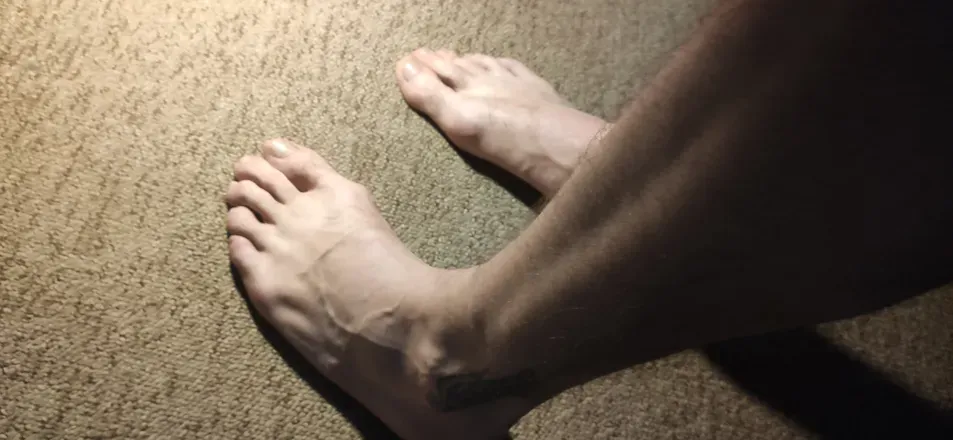 OnlyFans account  biganddirtyfeet avatar 1