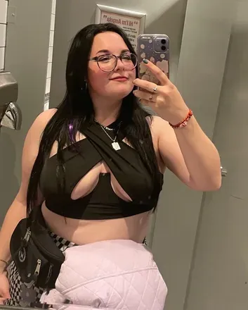 OnlyFans cuenta cleofoxyfoxx header 2
