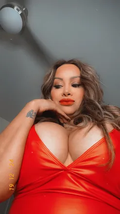 OnlyFans of maduritasecreta