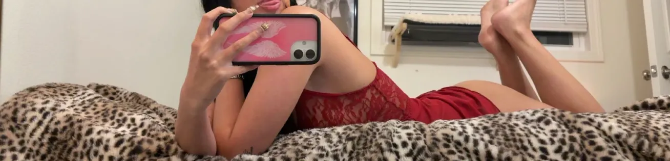 OnlyFans account  naomispams header 2