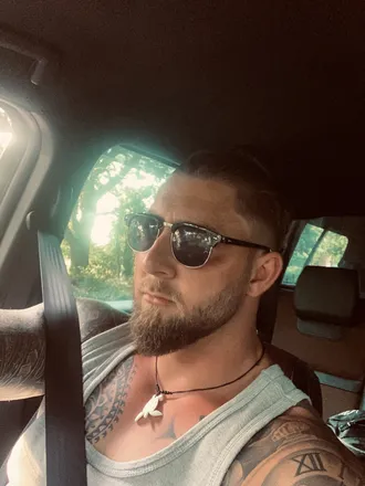 OnlyFans account  viking-harrison header 2