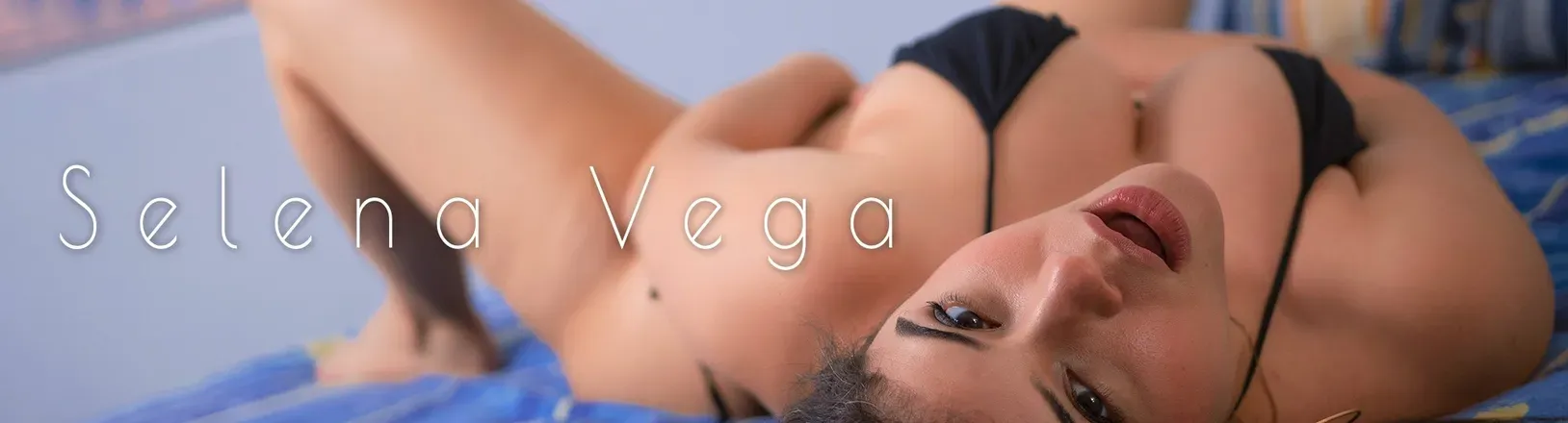 OnlyFans cuenta selenavegass header 2