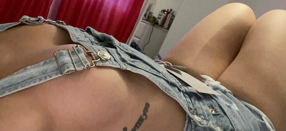 OnlyFans cuenta shy_foxy header 2