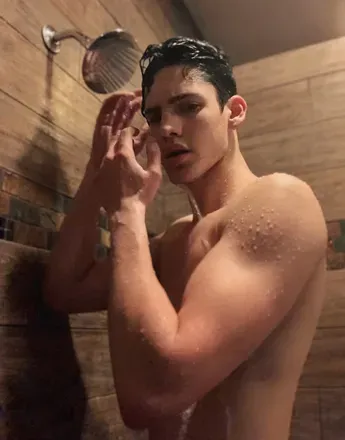 OnlyFans account  basspapi avatar 1