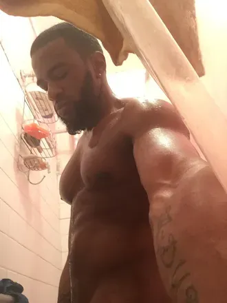 OnlyFans cuenta lovewoman_that_lovewoman avatar 1