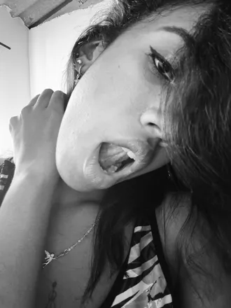OnlyFans cuenta tiffanyroouse header 2