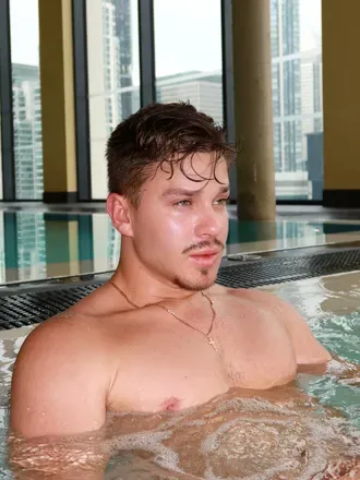 OnlyFans account  luan_frank avatar 1