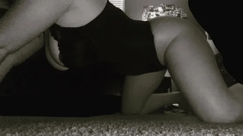 OnlyFans cuenta laylayyourgirl header 1