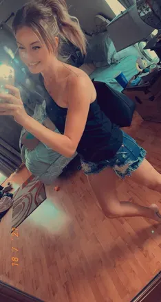 OnlyFans account  coffeenuts avatar 1