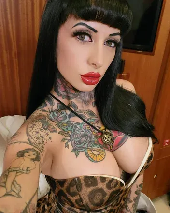 OnlyFans account  omgitsjessielee avatar 1