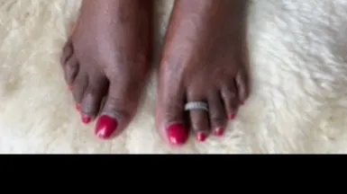 OnlyFans cuenta lickmytoesees header 2