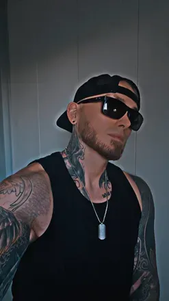 OnlyFans of thecanadianviking