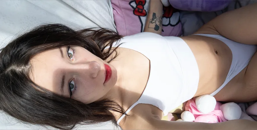 OnlyFans cuenta miakitty6 header 2