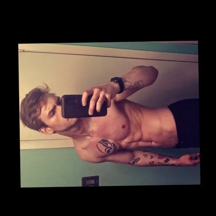 OnlyFans cuenta josephsdeadish header 2