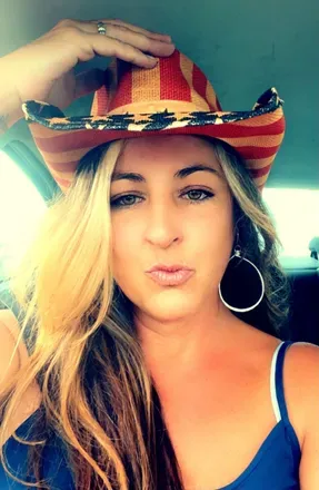OnlyFans cuenta t-chelle avatar 1