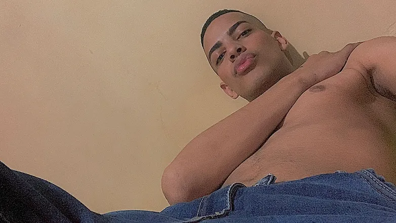 OnlyFans cuenta givenchyjuan header 2
