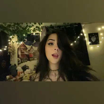 OnlyFans cuenta batgirlnextdoor avatar 1