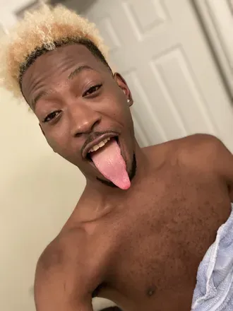 OnlyFans cuenta forever_king422 avatar 1