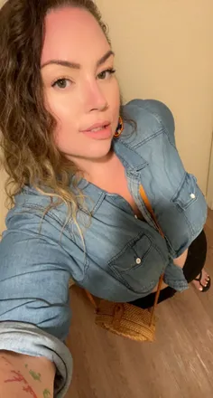 OnlyFans cuenta sariyahcurve avatar 1