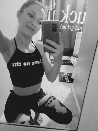 OnlyFans cuenta kayci24 header 2