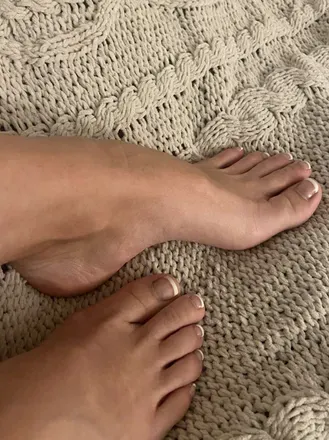 OnlyFans account  laurenssexyfeet avatar 1