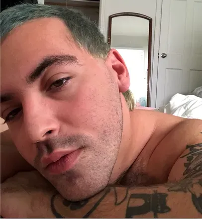 OnlyFans account  simonisrael avatar 1