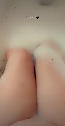 OnlyFans cuenta nerdy_beauty21 header 2