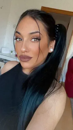 OnlyFans cuenta astrydbelen header 2