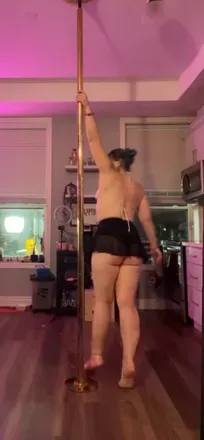 OnlyFans cuenta pchesnpoles avatar 1