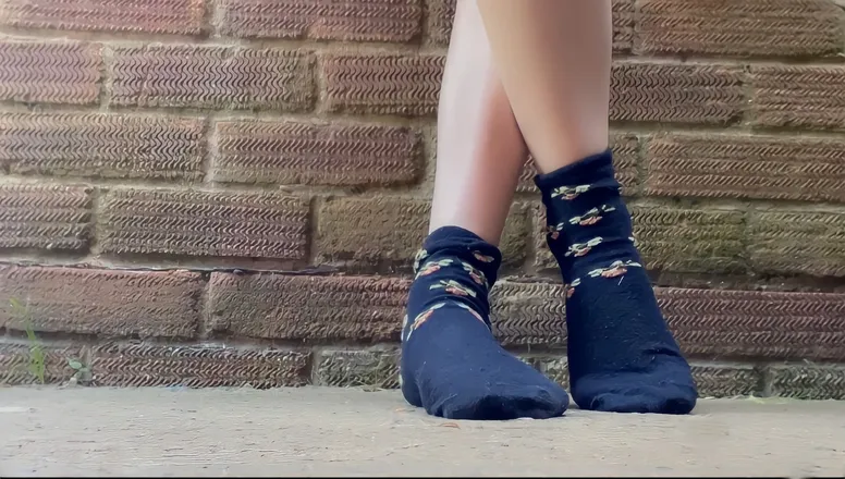 OnlyFans cuenta goddess_feetandsocks header 2